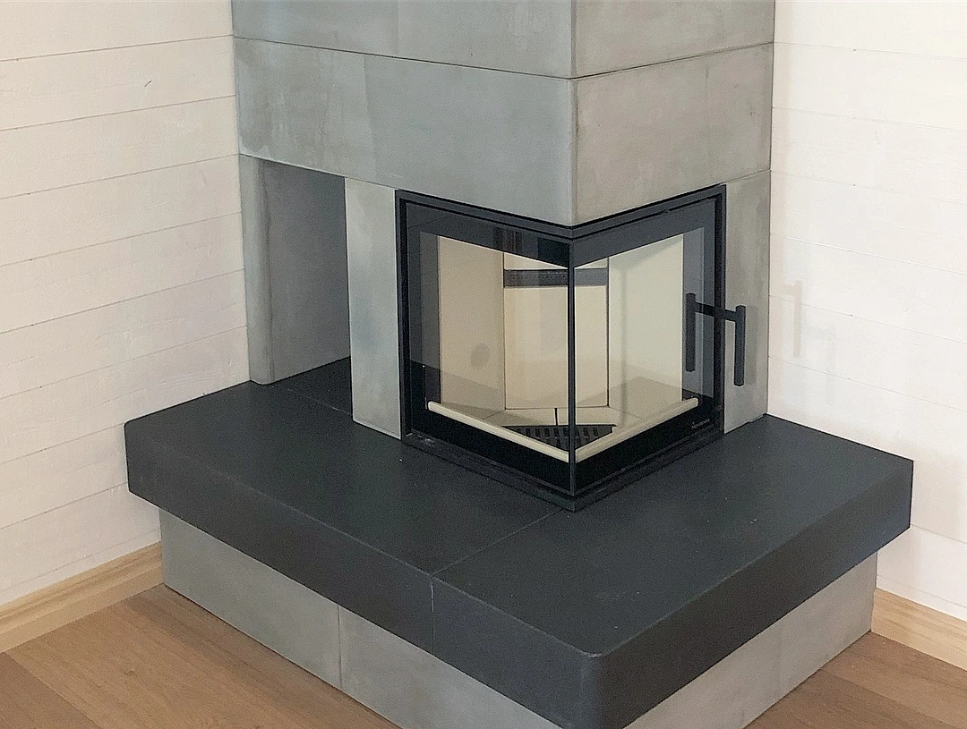 Pushing on, Inside panel!